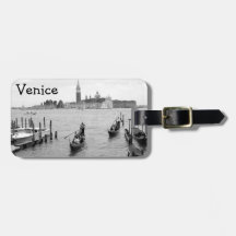 Schwarz-Weiß-Gondel in Venedig