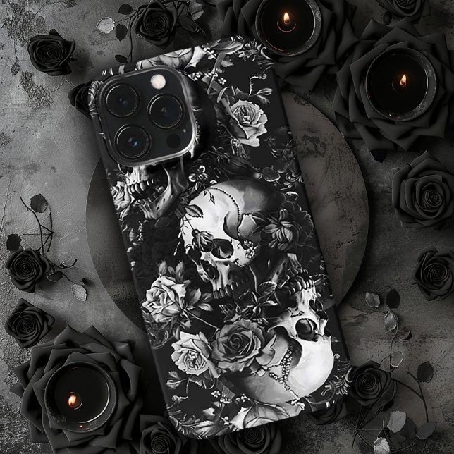 Schwarz-Weiß-Gothic-Skulls iPhone Hülle (Von Creator hochgeladen)