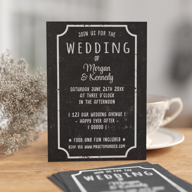 Schwarz-Weiß-Halbpension Einladung zur Hochzeit (An informal chalkboard wedding invitation for your informal wedding. Just add your details)