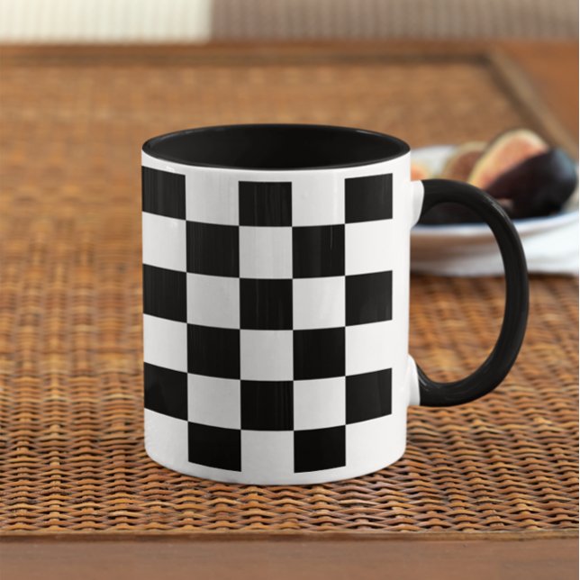 Schwarz-Weiß-Karton-Muster Tasse (Retro Black and White Checkers Mug)