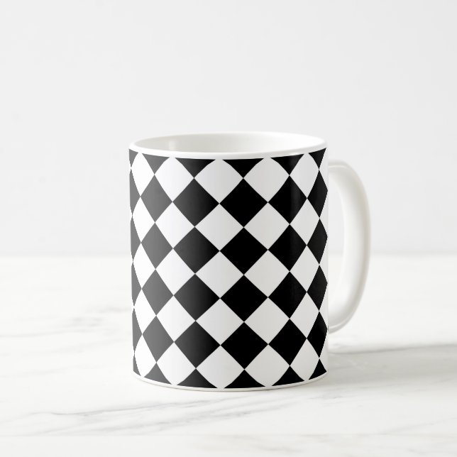 Schwarz-Weiß-Karton-Sichtflaggendesign Kaffeetasse (VorderseiteRechts)
