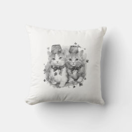 Schwarz-Weiß-Kätzchen mit Hüten Kissen