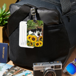 Schwarz-Weiß-Katzenfoto mit Sonnenblumen Gepäckanhänger