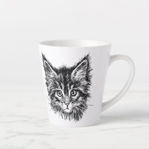 Schwarz-Weiß-Kitten Milchtasse