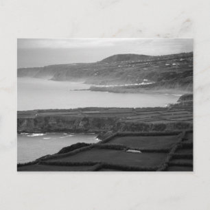 Schwarz-Weiß-Küstenlandschaft Postkarte