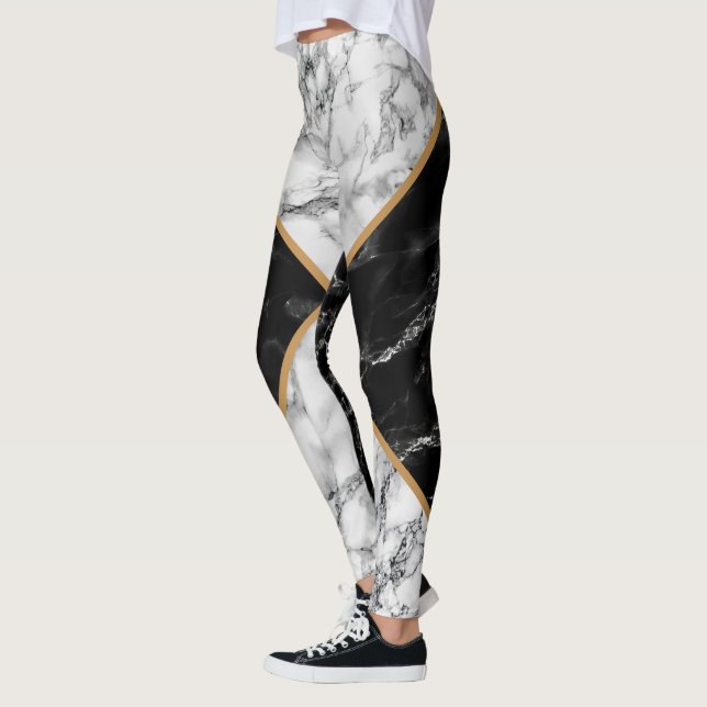 Schwarz-Weiß-Leggings mit Marmordesign Leggings (Links)