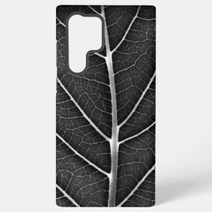 Schwarz-weiß leuchtendes Blatt Nahaufnahme Samsung Galaxy Hülle