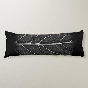 Schwarz-weiß leuchtendes Blatt Nahaufnahme Seitenschläferkissen