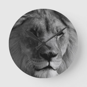 Schwarz-Weiß-Lion Runde Wanduhr