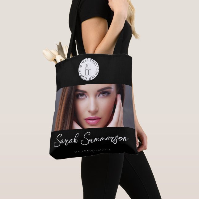 Schwarz-Weiß-Logo-Foto-Makeup-Studio (Von Nahem)