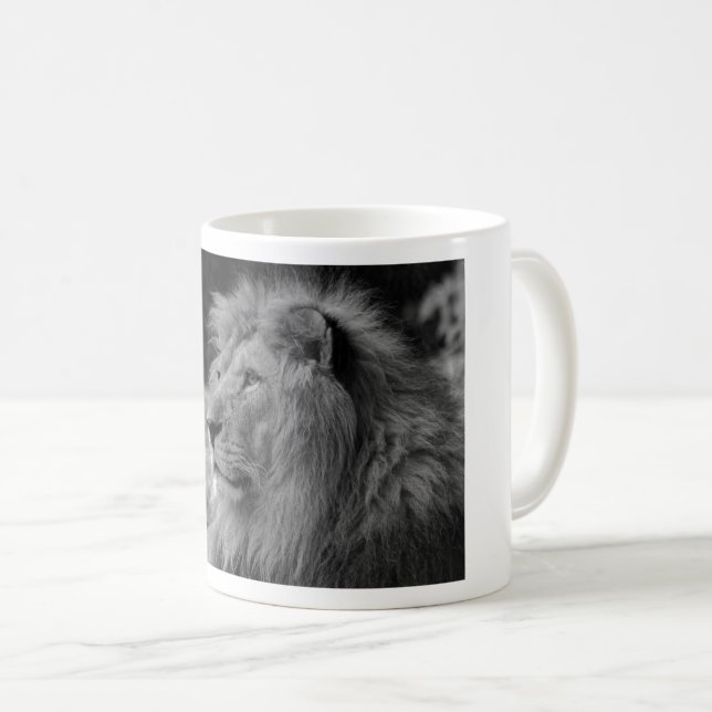 Schwarz-Weiß-Löwe - Wildtier Kaffeetasse (VorderseiteRechts)