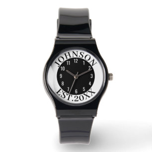 Schwarz-Weiß-Minimal-Personalisierter Familienname Armbanduhr