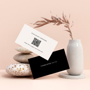 Schwarz-Weiß-Minimal-Professioneller-QR-Code Visitenkarte