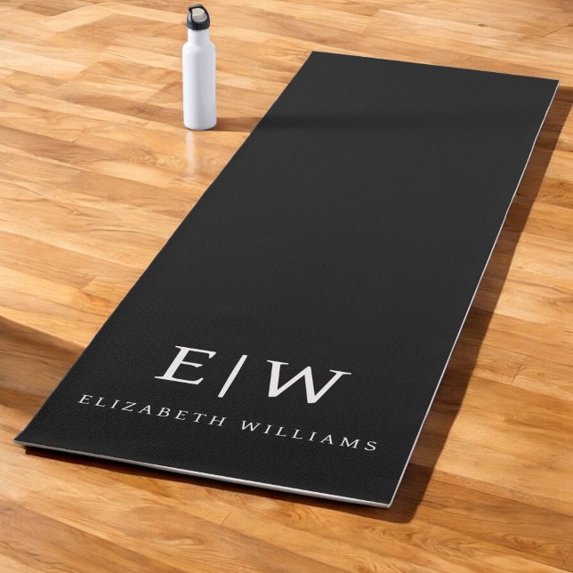 Schwarz-Weiß-Minimalistisch-Modern-Monogramm Yogamatte (Von Creator hochgeladen)