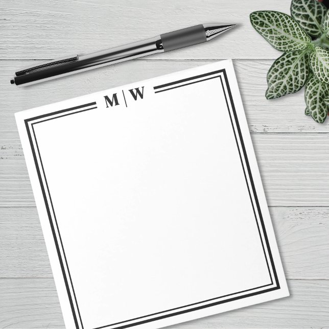 Schwarz-weiß minimalistisches Monogramm Notizblock (Black White Minimalist Monogram Notepad)