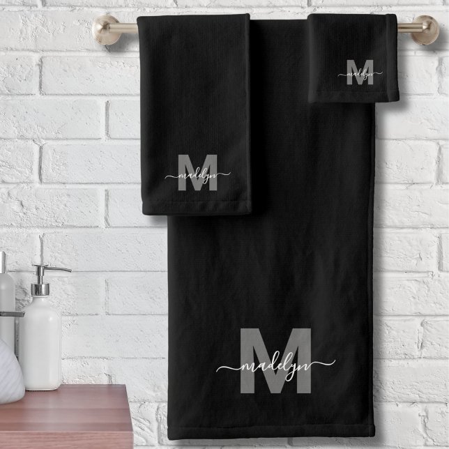 Schwarz-weiß Modern Script Name Monogram Badhandtuch Set (Black White Modern Script Name Monogram Bath Towel Set)