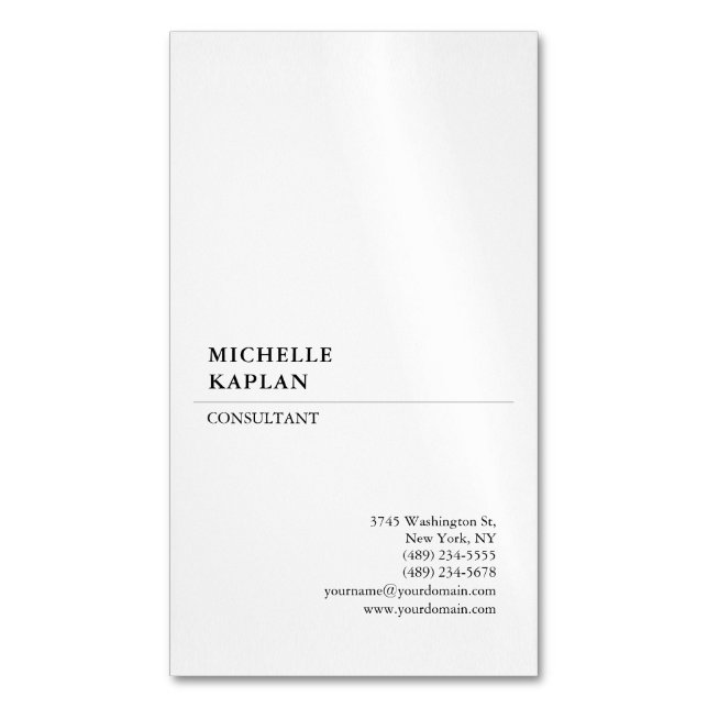 Schwarz/Weiß Moderne Beruflich exklusiv Magnetische Visitenkarte (Vorderseite Vertikal)