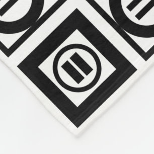 Schwarz-Weiß-Muster für Gleichzeichen Fleecedecke