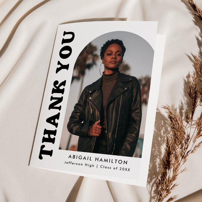 Schwarz-Weiß-Offset-Abschluss Arch 4 Foto Dankeskarte (Von Creator hochgeladen)