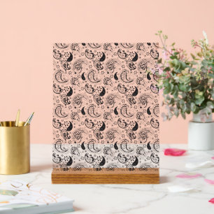 Schwarz-Weiß-Paisley-Muster - Elegante Textilkunst Acrylschild