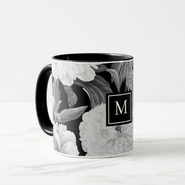 Schwarz-Weiß-Peony-Monogramm Tasse (Vorderseite Links)