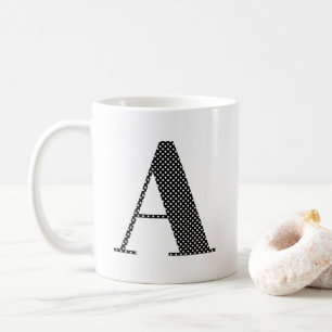 Schwarz-Weiß-Polka-Dot-Monogramm Kaffeetasse