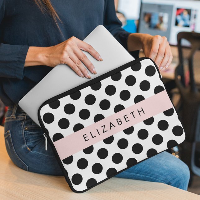 Schwarz-Weiß-Polka-Punkte, Dotter, Ihr Name Laptopschutzhülle (Von Creator hochgeladen)