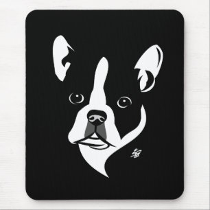 Schwarz-weiß-Porträt eines Boston Terriers Mousepad