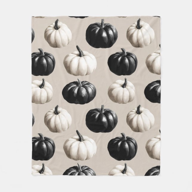 Schwarz-Weiß-Pumpkin-Falldesign Fleecedecke (Vorderseite)