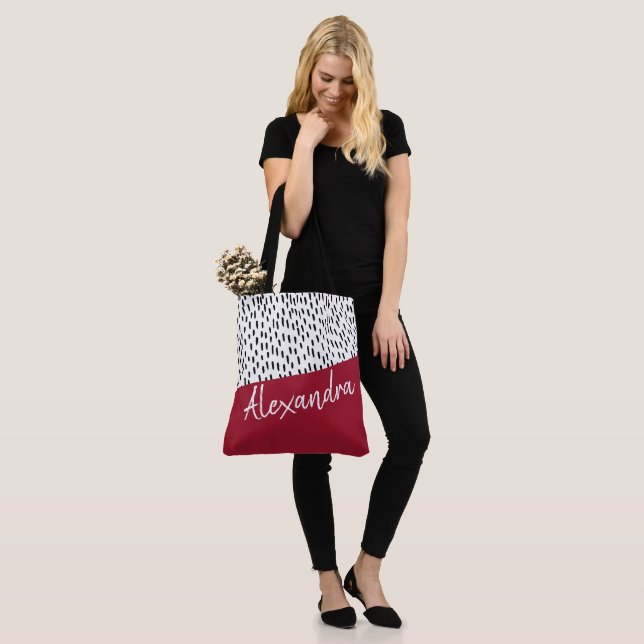 Schwarz-weiß Red Modern Personalisiert (Am Model)