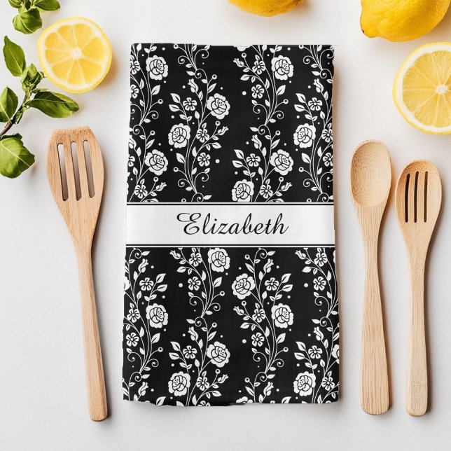Schwarz-Weiß-Rose Muster Name drucken Geschirrtuch (Black & White Floral Rose Pattern Name Print Kitchen Towel)