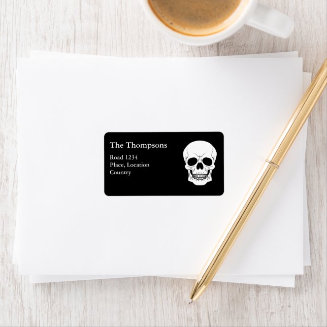 Schwarz-Weiß-Schädelkopf-Creepie Halloween Adressaufkleber (Insitu)