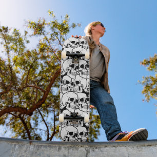 Schwarz-Weiß-Schädelmuster Skateboard