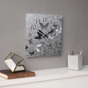 Schwarz-Weiß-Schmetterlinge Quadratische Wanduhr