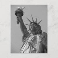 Schwarz-Weiß-Statue der Freiheit New York City