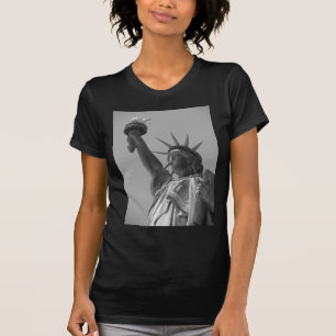Schwarz-Weiß-Statue der Freiheit New York City T-Shirt