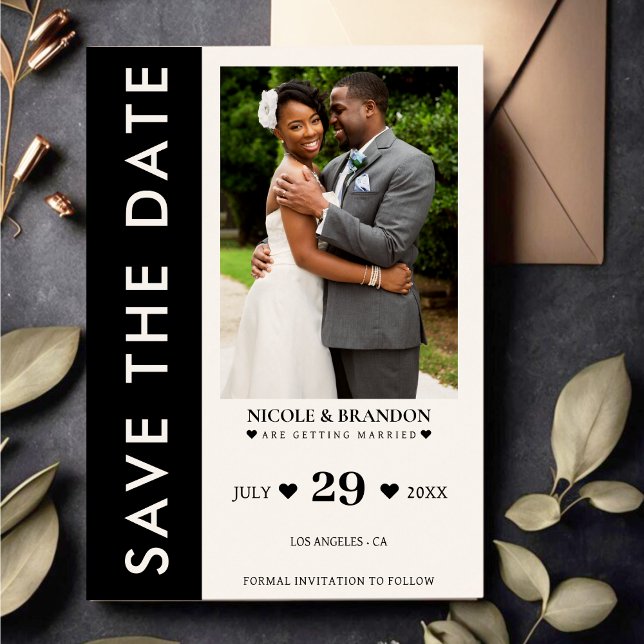 Schwarz-Weiß-Streifen Save The Date (Black & White Side Stripe Photo Wedding Announcement)