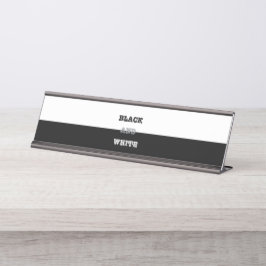 Schwarz-Weiß-Text und solide Farbgestaltung Schreibtischnamensplakette