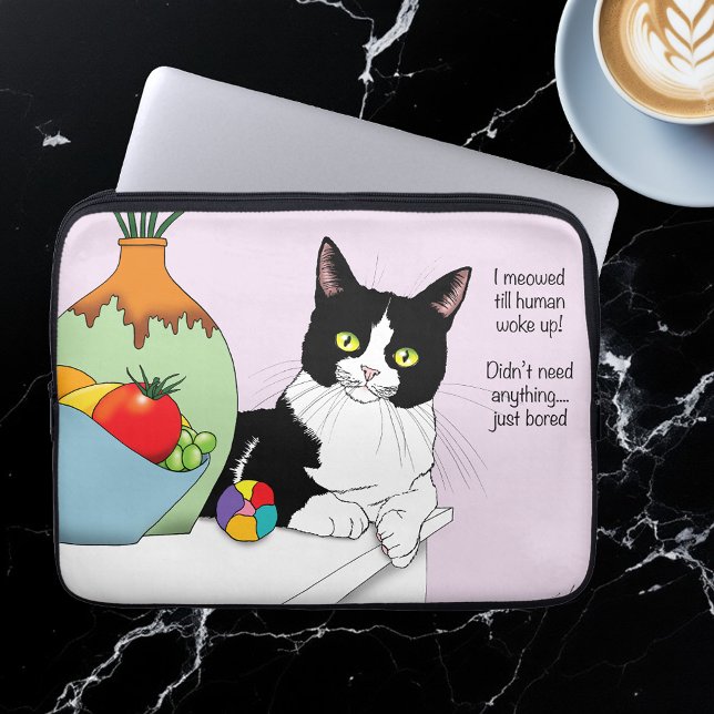 Schwarz-weiß Tuxedo Funny Cat Laptopschutzhülle (Von Creator hochgeladen)