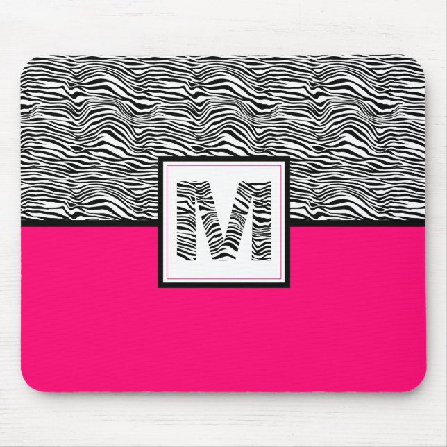 Schwarz-Weiß-Zebra-Print-Monogramm | Heiß rosa Mousepad (Vorne)