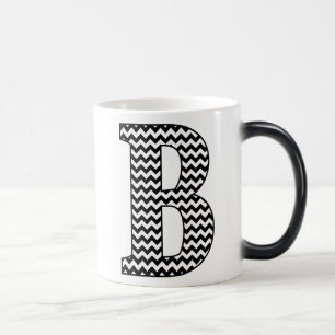 Schwarz-Weiß-Zickzack-B-Monogramm-Morphing-Tasse Verwandlungstasse