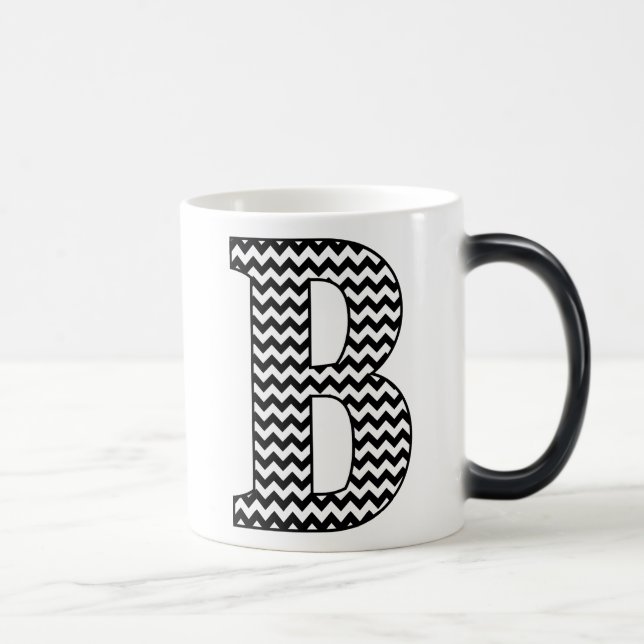 Schwarz-Weiß-Zickzack-B-Monogramm-Morphing-Tasse Verwandlungstasse (Rechts)