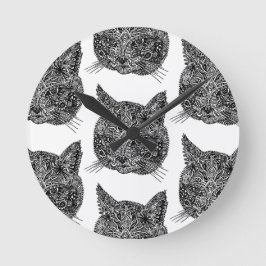 Schwarz-Weiß-Zierkatzen-Portrait Runde Wanduhr