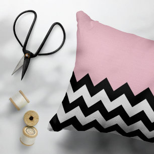 Schwarz-Weiß-Zigzag-Muster, Zickzack, rosa Kissenbezug