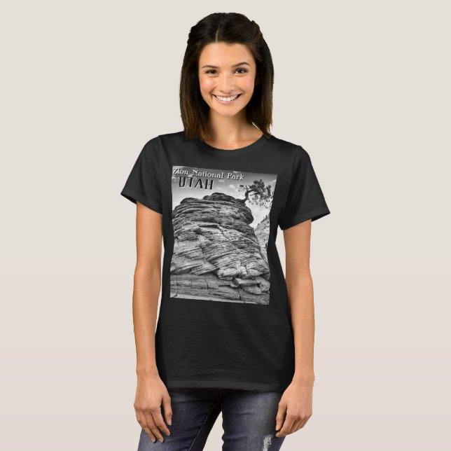 Schwarz-Weiß-Zion Bonsai Tree Landschaft Foto T-Shirt (Vorne ganz)