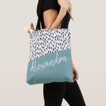 Schwarz-weiße Aquamarine Grüne Moderne Personalisi<br><div class="desc">Machen Sie Ihre eigene Schwarz-weiße Aquamarine Pinselspitze Muster Personalisiert fügen Sie Ihre eigene Textvorlage Tasche aus Ricaso - fügen Sie Ihren eigenen Namen / Text zu diesem coolen Beutel</div>