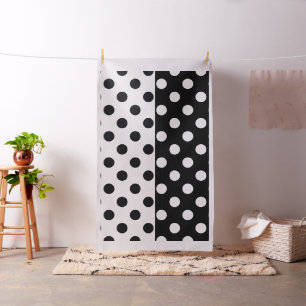 Schwarz-weiße halbe Farbtrennung inverse Polka-Pun Stoff