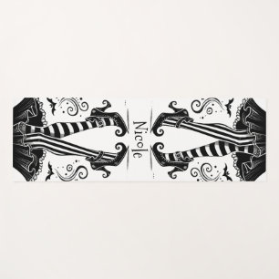 Schwarz & Weiße Hexenbeine Whimsical Halloween Yogamatte
