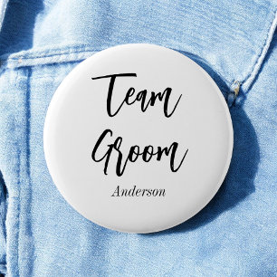 Schwarz-weiße Hochzeit im Team Groom Button