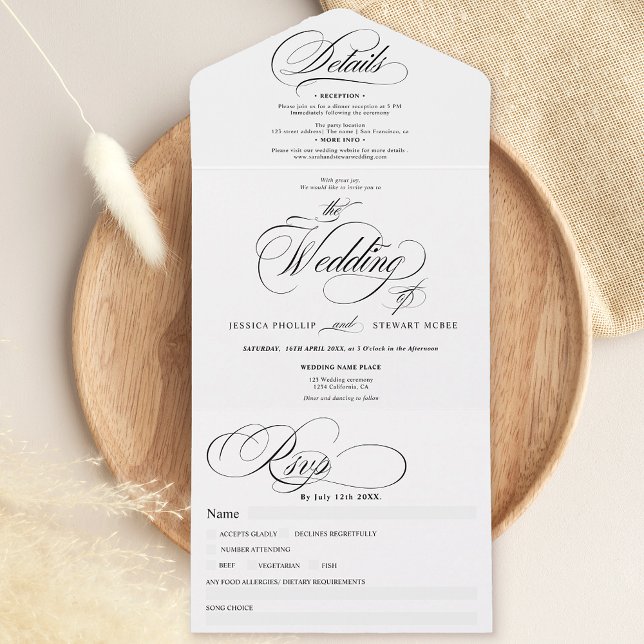 Schwarz-weiße Hochzeit von Schriftzeichen All In One Einladung (Black white elegant script calligraphy wedding all in one invitation)
